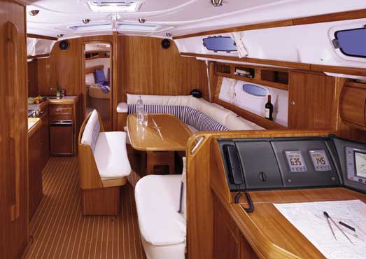 Charter Yacht zu chartern bei Sunja Yachting Bavaria 42 Cruiser 7